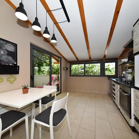 דירה Little Monkey