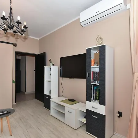 Little Monkey Apartman *