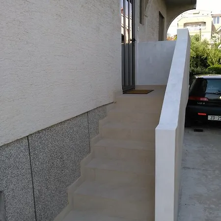 דירה Little Monkey *